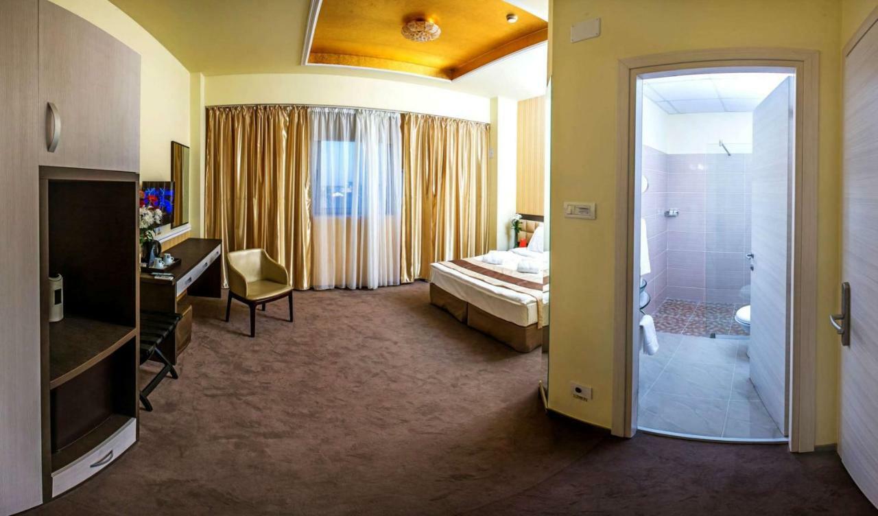 Best Western Plus Briston Otopeni Exterior foto